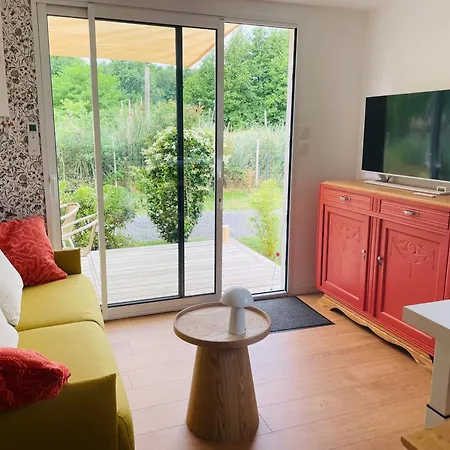 Дом отдыха D Anglade Izon